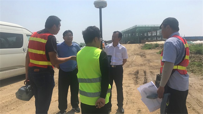卢书记在管线赛达物流园_看图王.jpg 卢书记在管线赛达物流园_看图王.jpg
